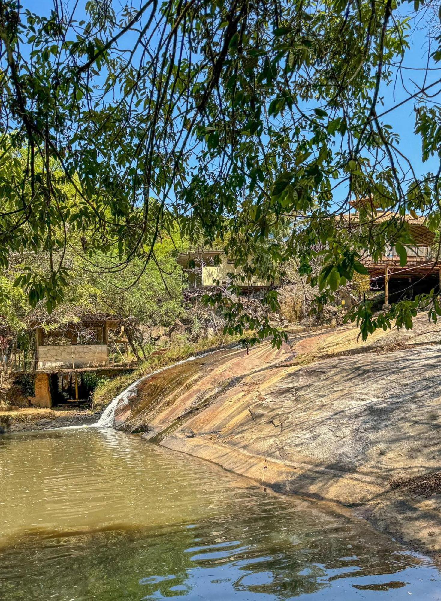 Pousada Balneario Cachoeira Do Moinho Belo Vale 外观 照片